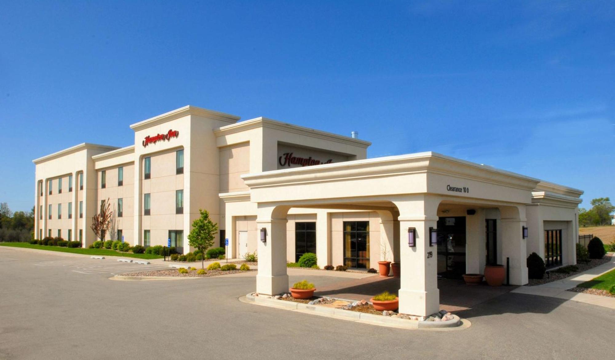 Hampton Inn Tomah Dış mekan fotoğraf